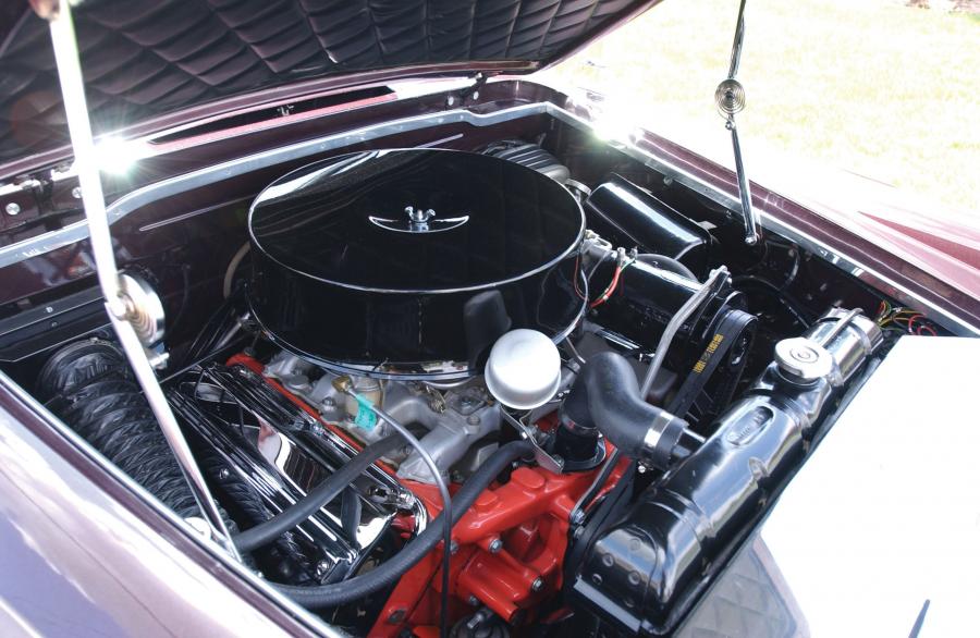 Dual-Ghia Convertible 1958 года  (фото 15 из 55)